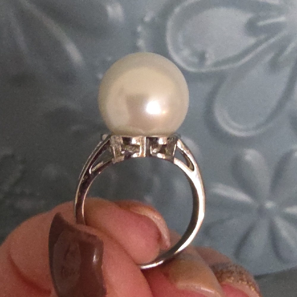 Plunder  Silver Pearl Ring